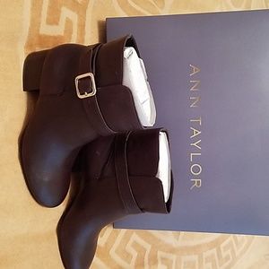 Ann Taylor brown leather boots